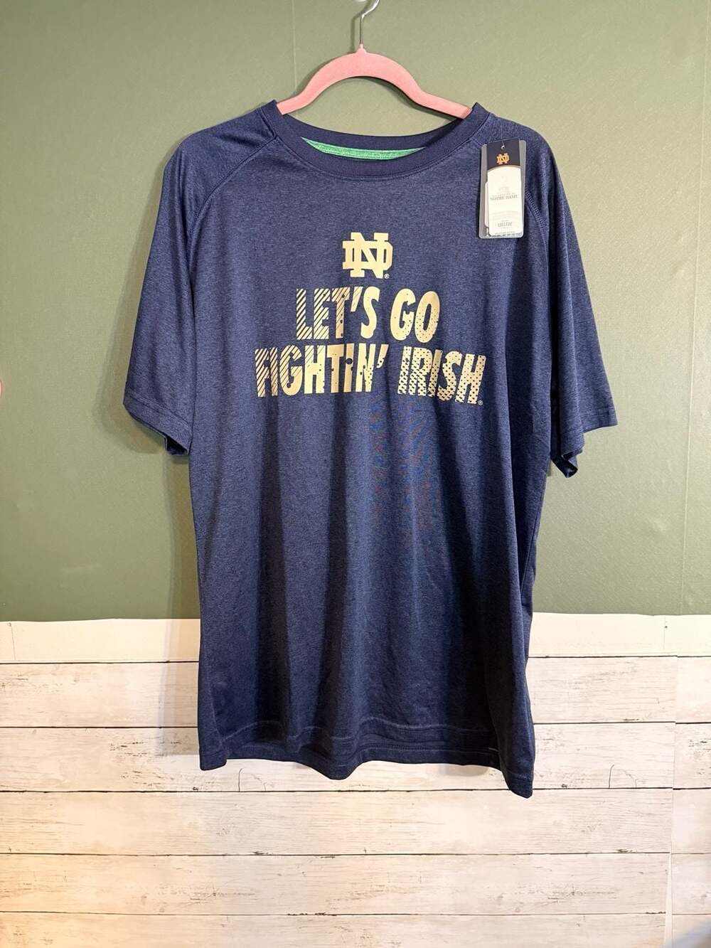 NWT Knights Apparel Notre Dame Irish Performance T-Shirt Size Large